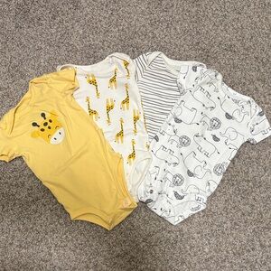 Set of 4 Baby Bodysuits with Animal Prints